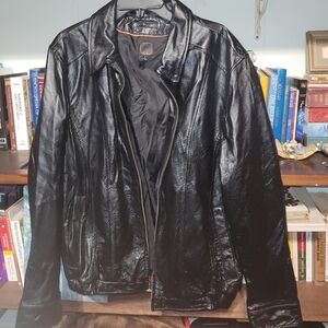 Wilsons leather bomber jacket. Men's large
